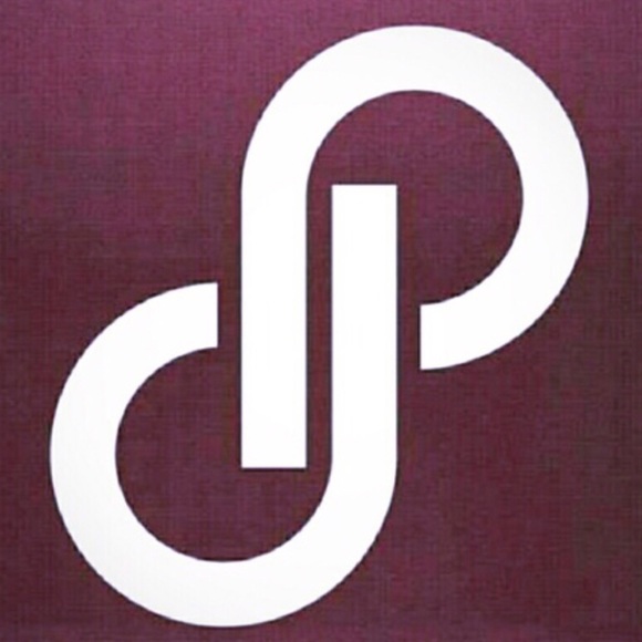 I’m a Posh Ambassador 🏅 - Picture 2 of 2